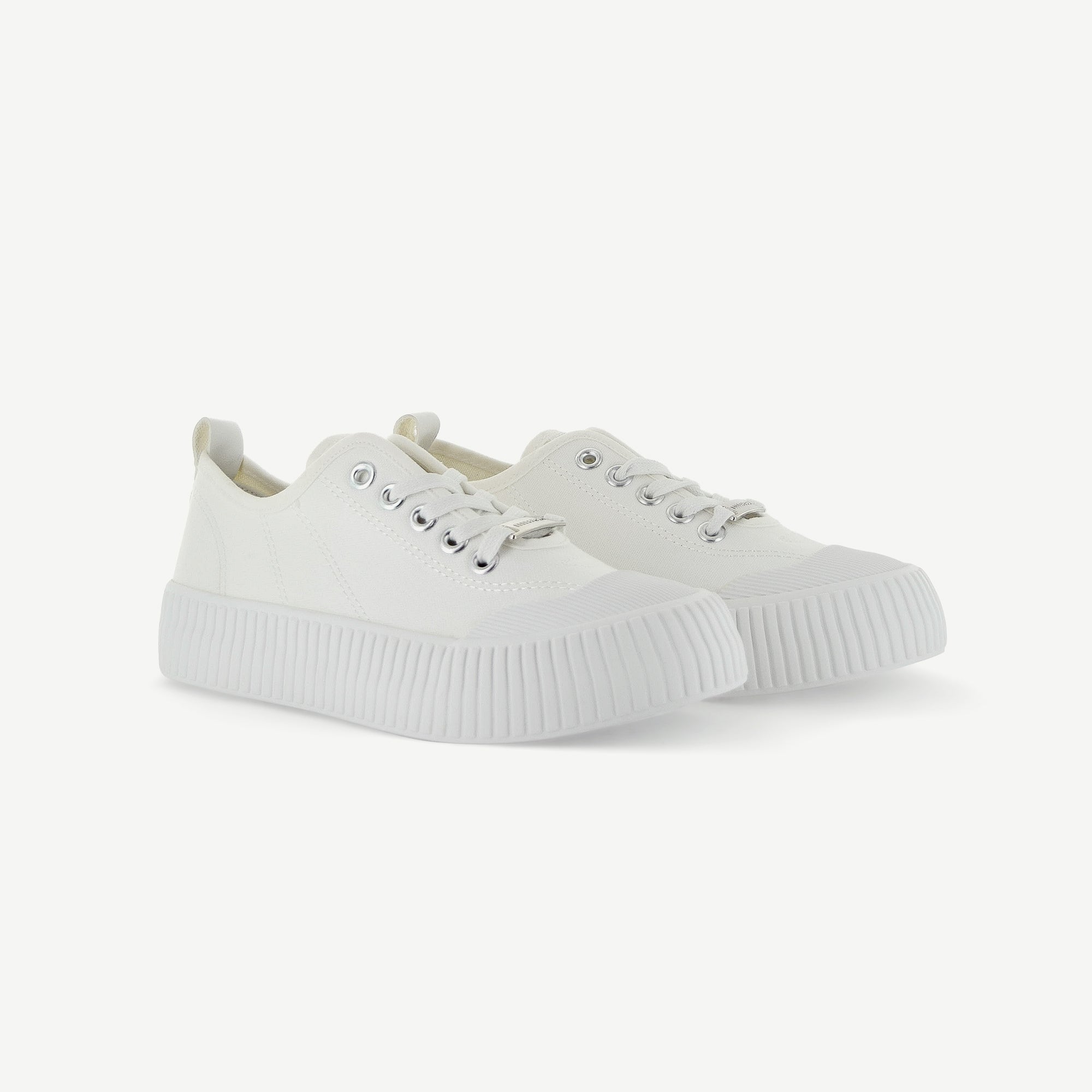 COURT ROYALE: VULCANIZED COURT SHOE - WHITE